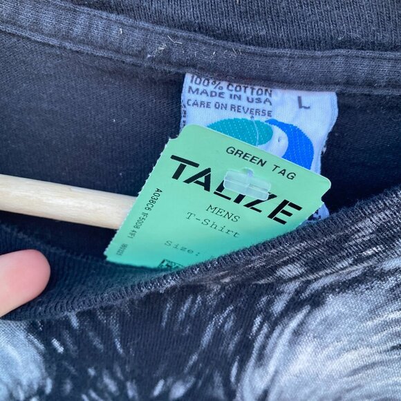 Vintage 1995 Liquid Blue T Shirt AOP Large John Connell Wolf Moon T Shirt AOP - Picture 4 of 10